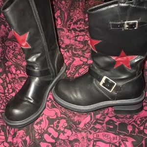 Black moto boots with red stars. Size 7